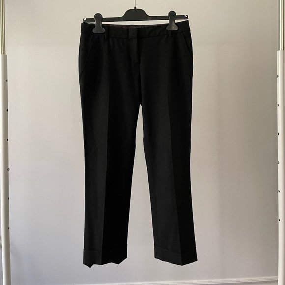 BCBG Maxazria Cropped 7/8 Black Pants - Size 0 - Picture 1 of 6
